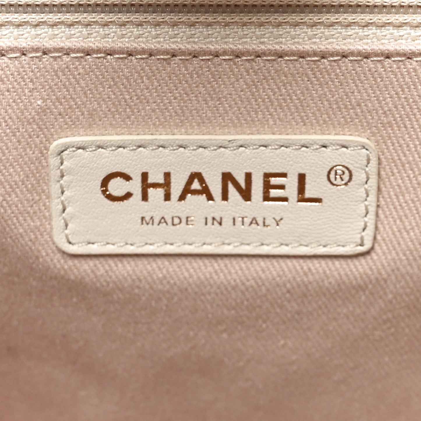 Canvas Medium Deauville Tote Light Beige
