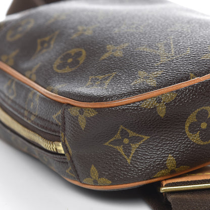 Louis Vuitton Monogram Pochette Gange 7 of 9