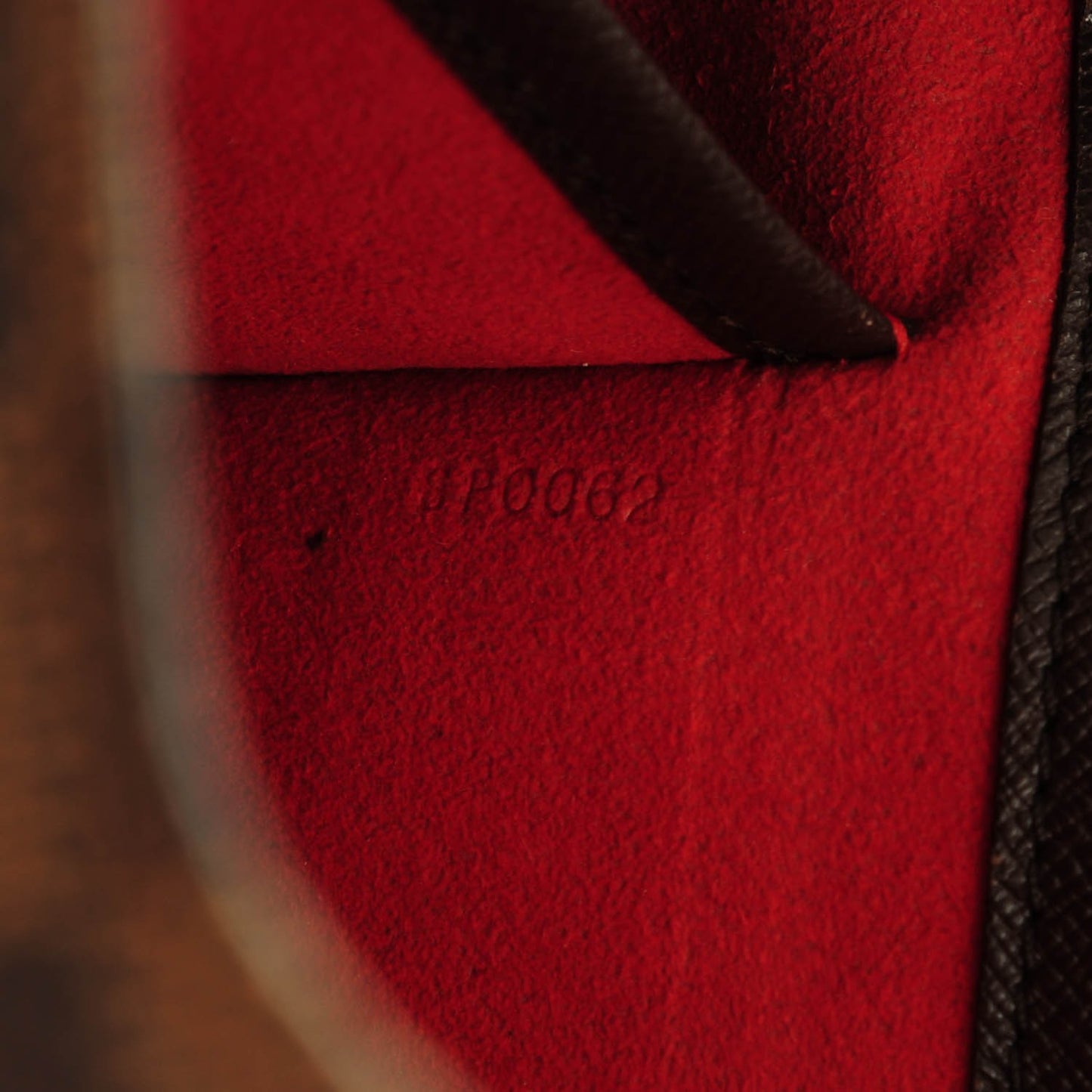 Damier Ebene Musette Tango