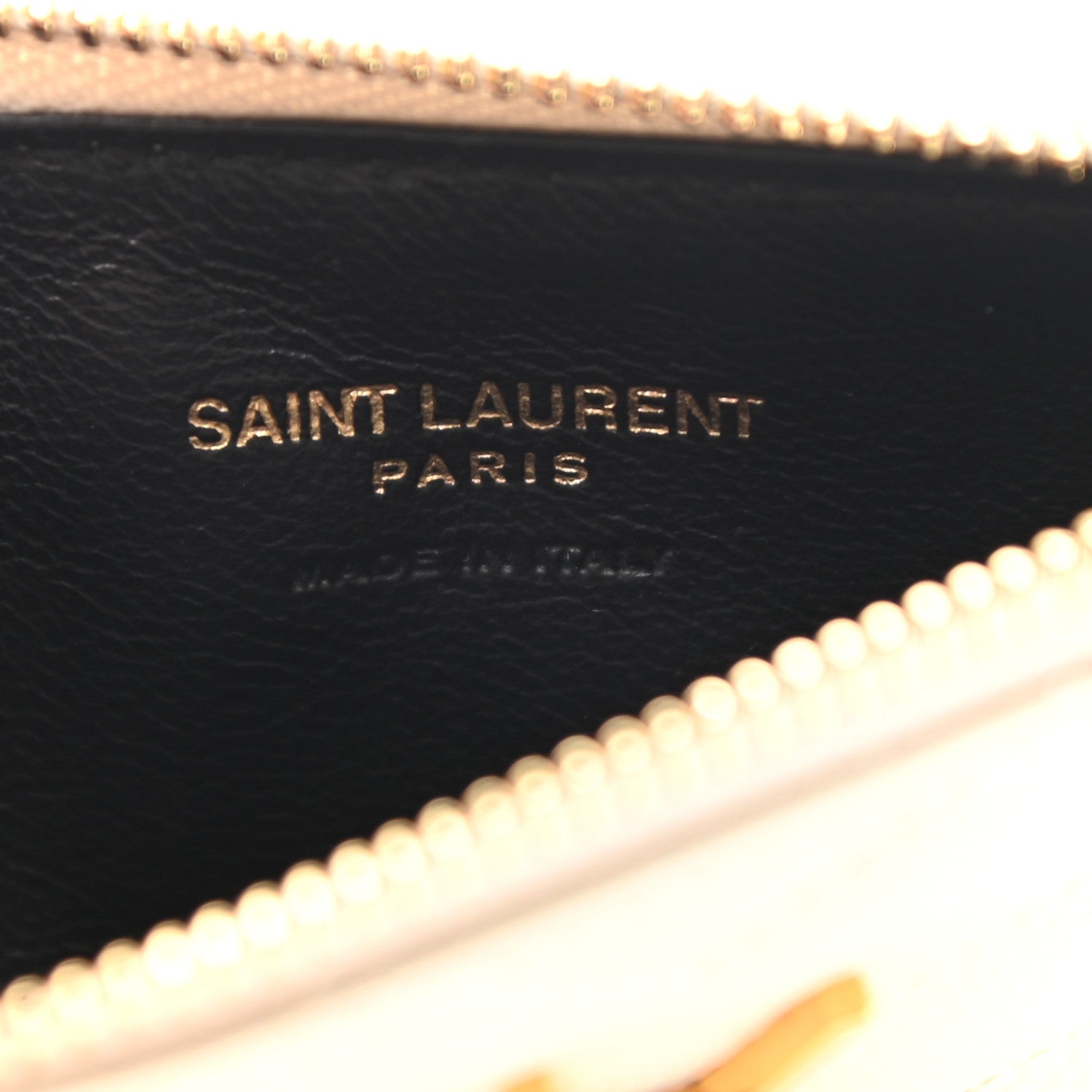 Saint Laurent Grain De Poudre Matelasse Chevron Monogram Fragments Zippered Card Case Crema Soft 6 of 8