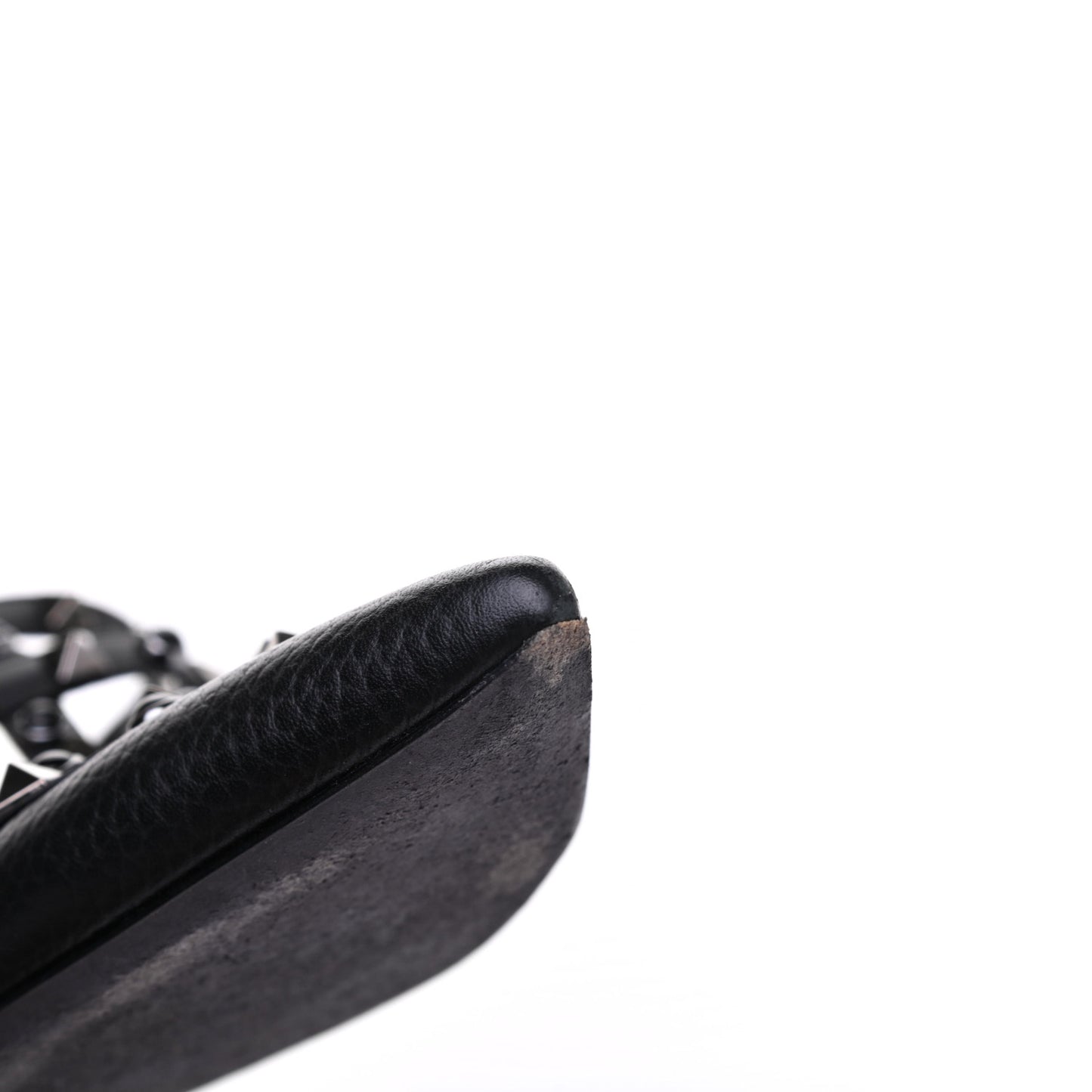 Pebbled Calfskin Onyx Rockstud Rolling Cage Ballerina Flats 38 Black