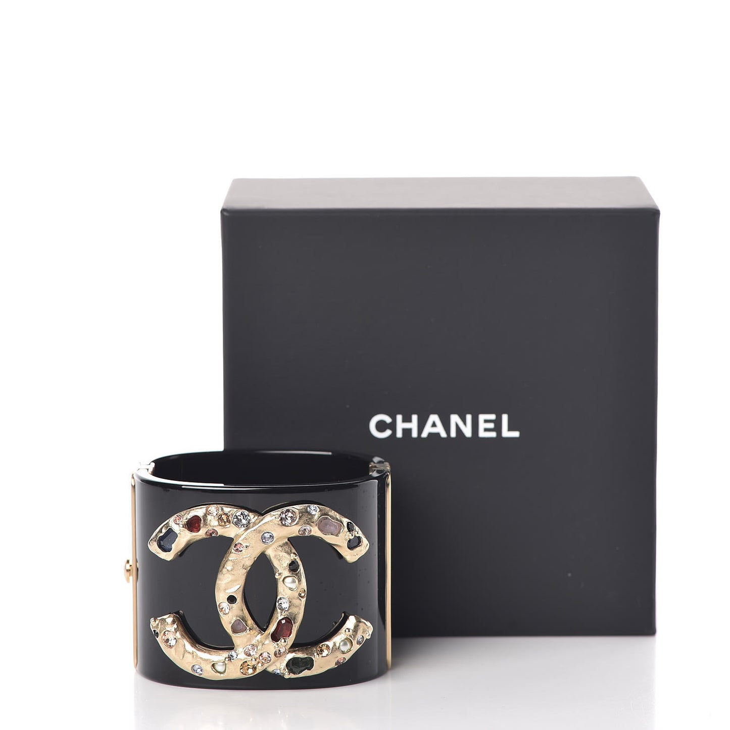 Resin Crystal CC Cuff Black