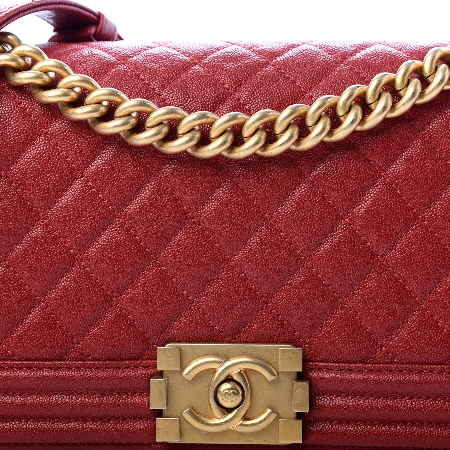 Caviar Quilted Medium Boy Flap Red