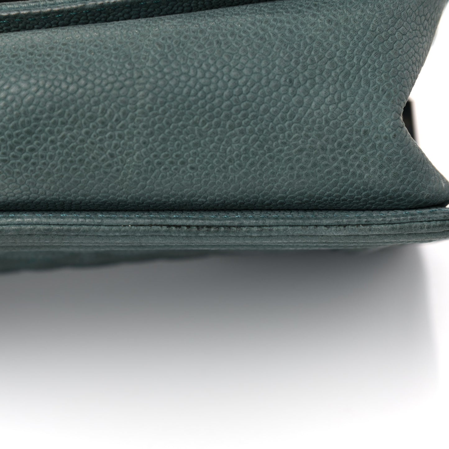 Caviar Quilted Medium Boy Flap Vert Fonce
