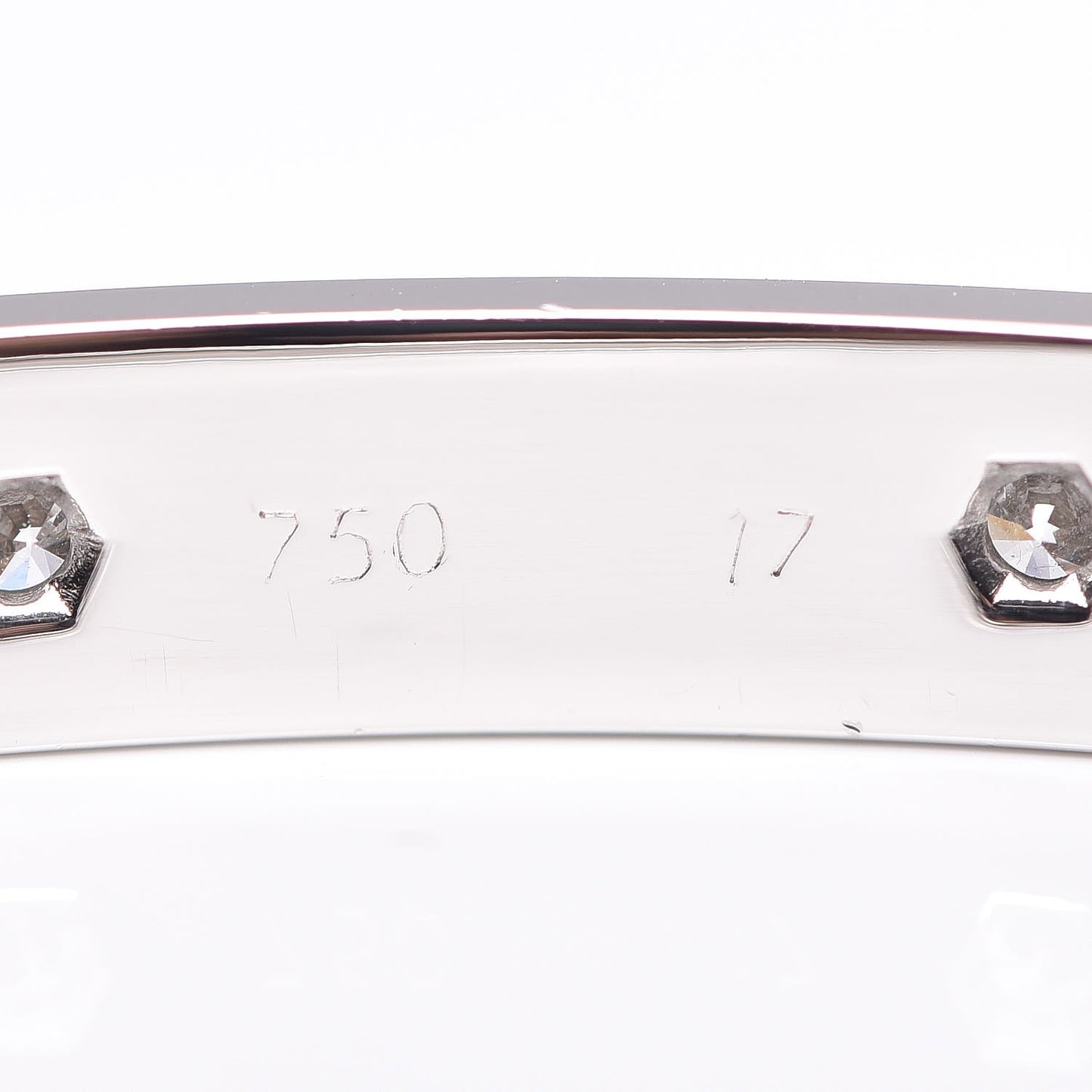 18K White Gold 10 Diamond LOVE Bracelet 17