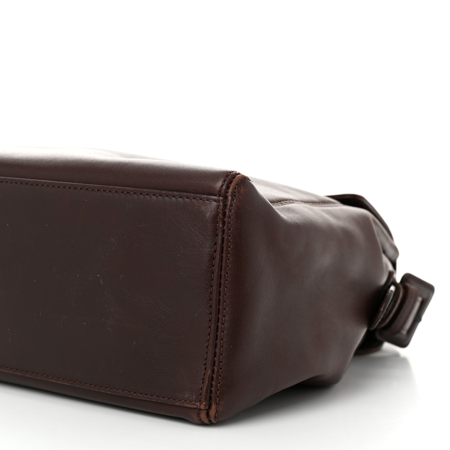 Lambskin Logo Messenger Flap Brown