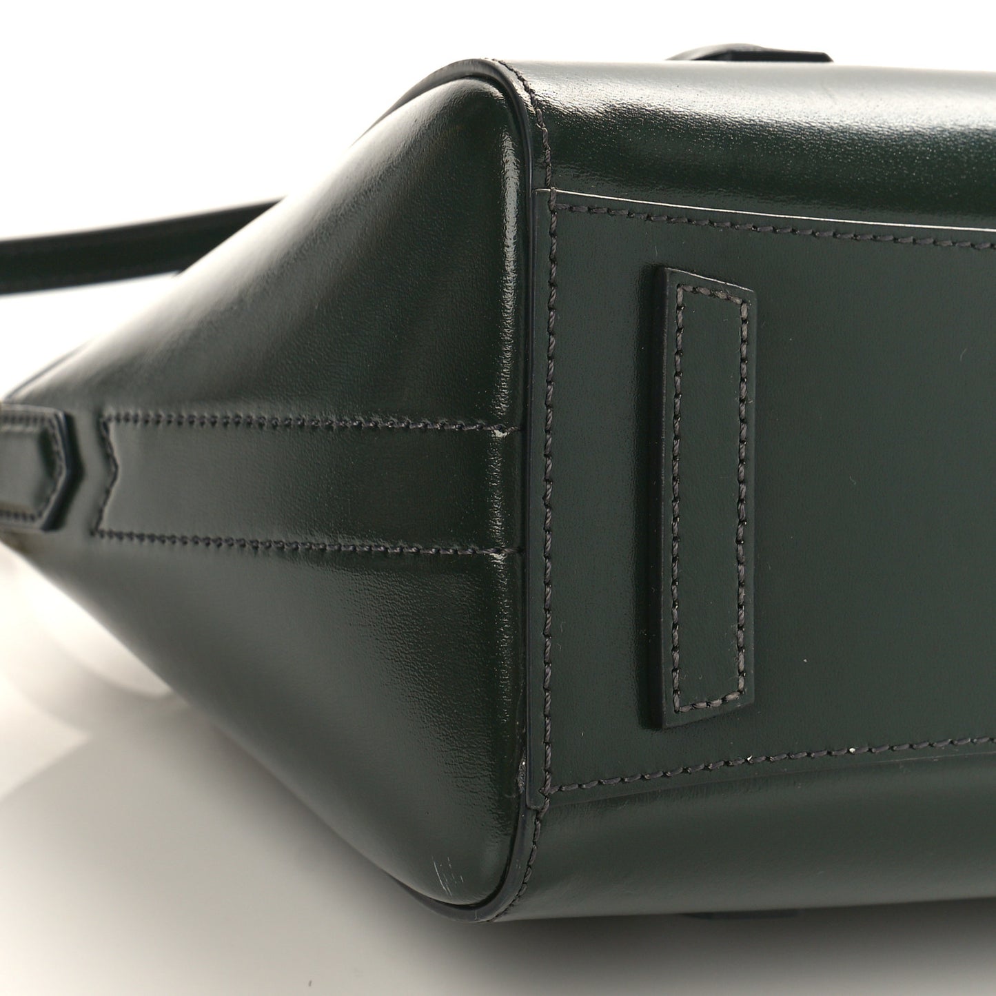 Box Calfskin Lock Antigona Shoulder Bag Green Forest