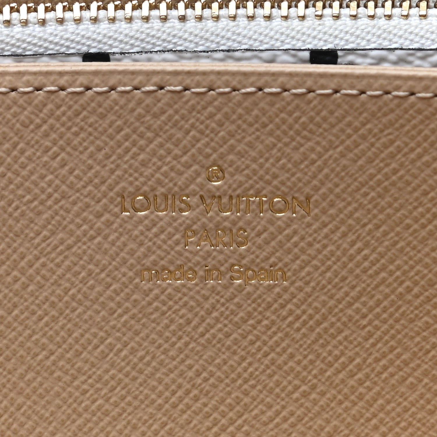 Louis Vuitton Monogram Giant Zippy Wallet Kaki White 6 of 7