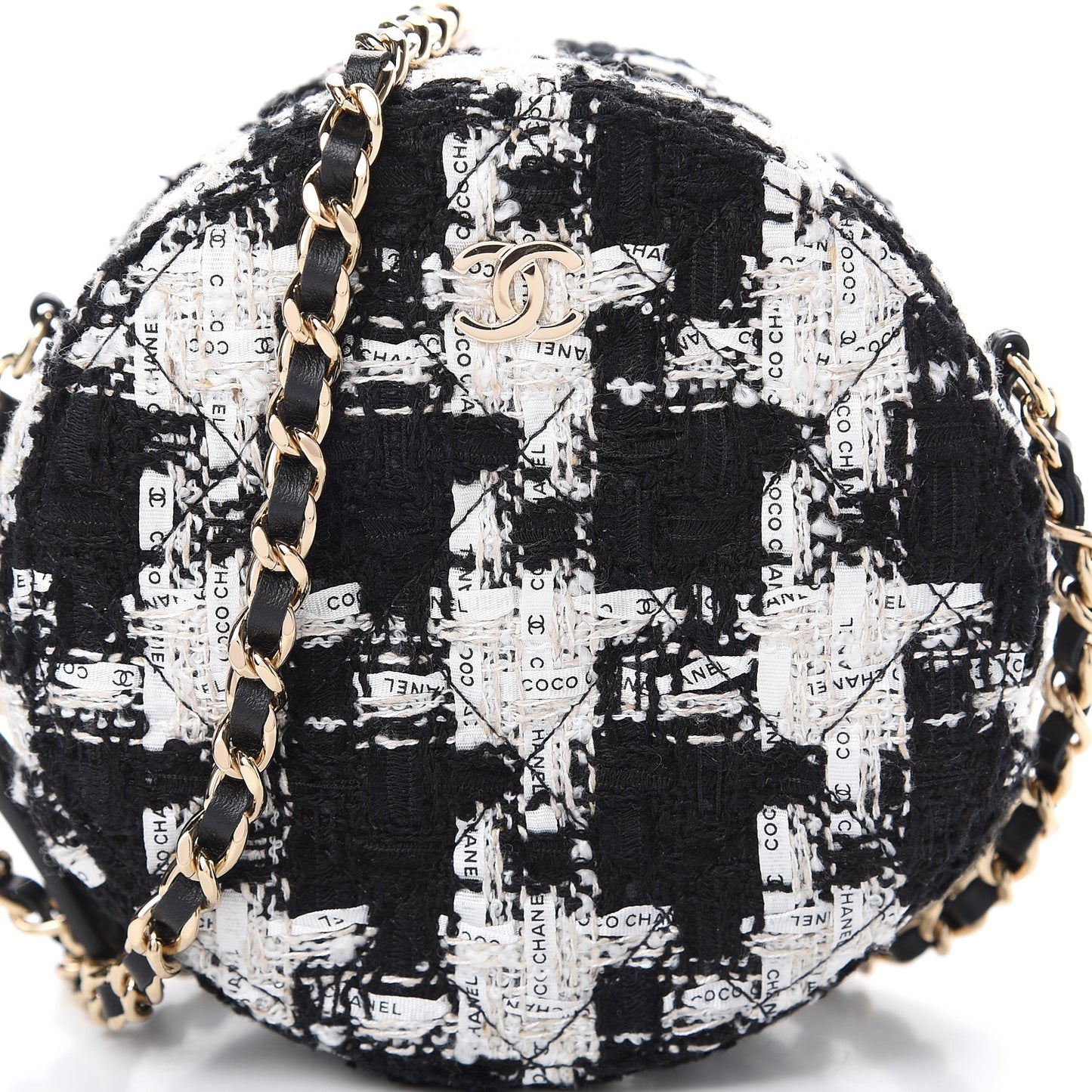 Tweed Quilted Round Clutch With Chain Black Ecru White
