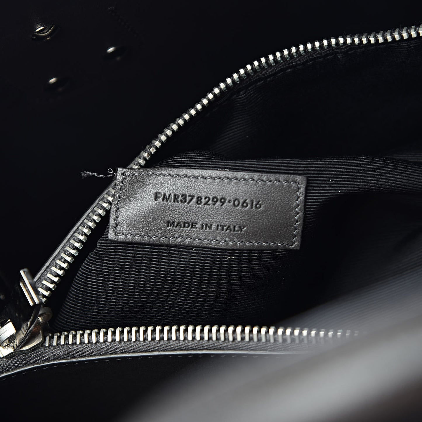 Grained Calfskin Small Sac De Jour Coal
