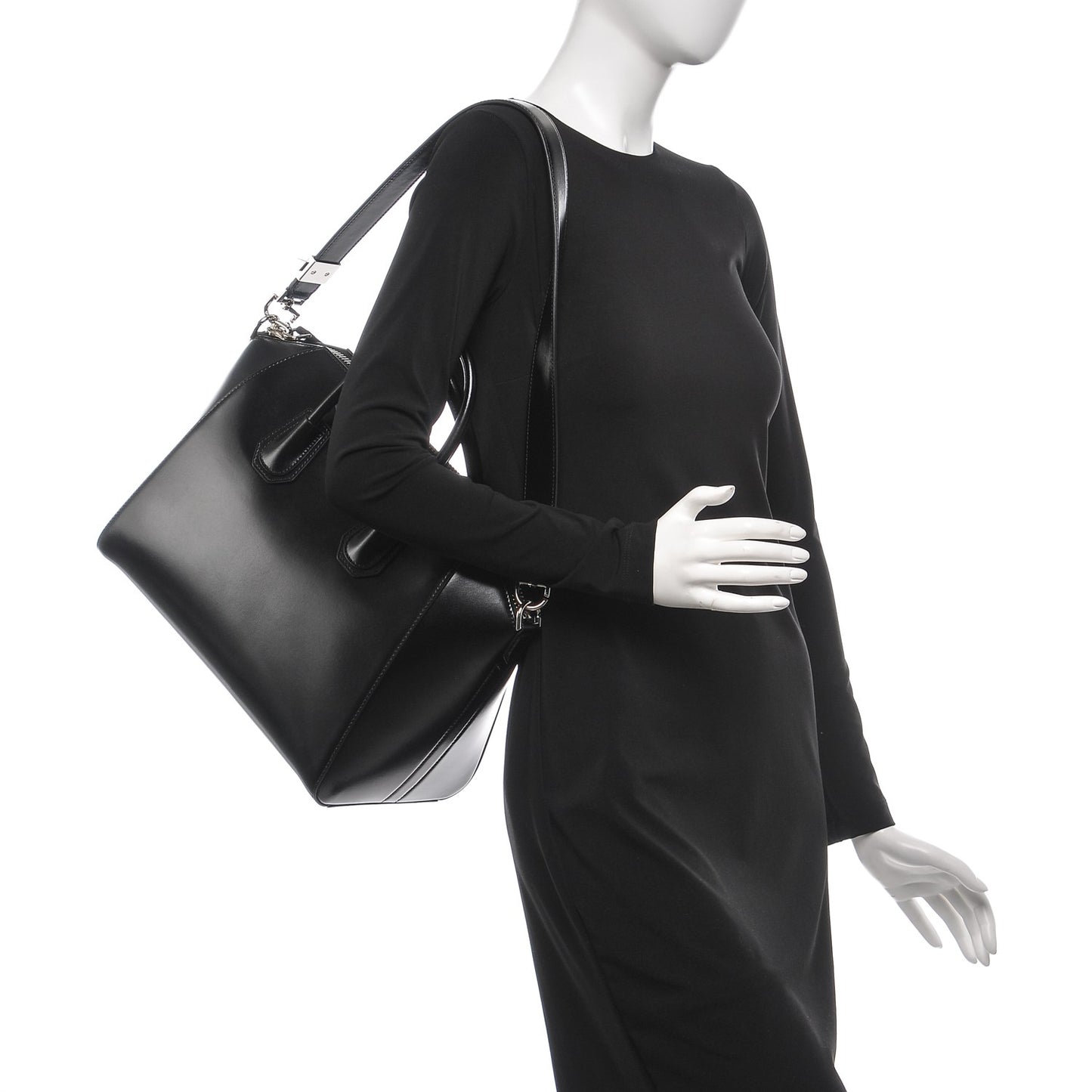 Shiny Lord Calfskin Medium Antigona Black