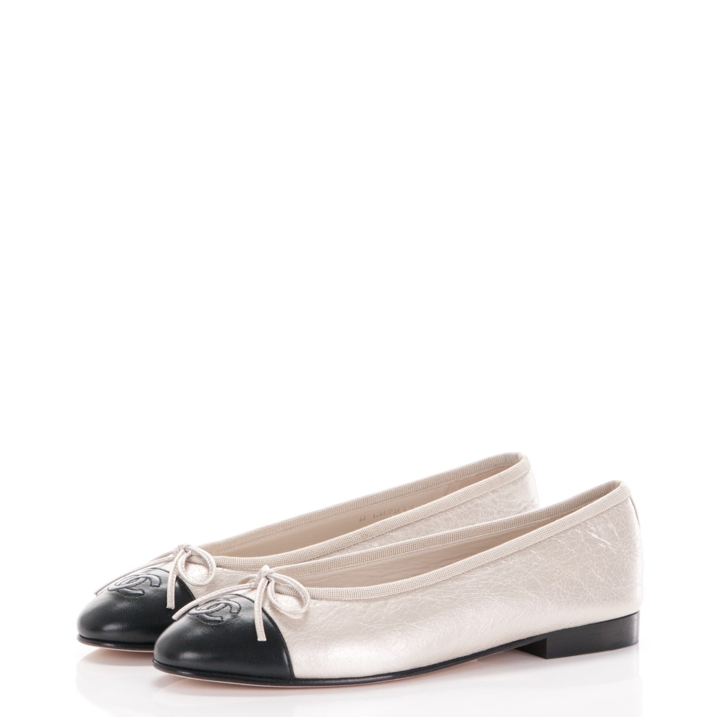 Metallic Calfskin Cap Toe Ballerina Flats 37.5 Beige Black