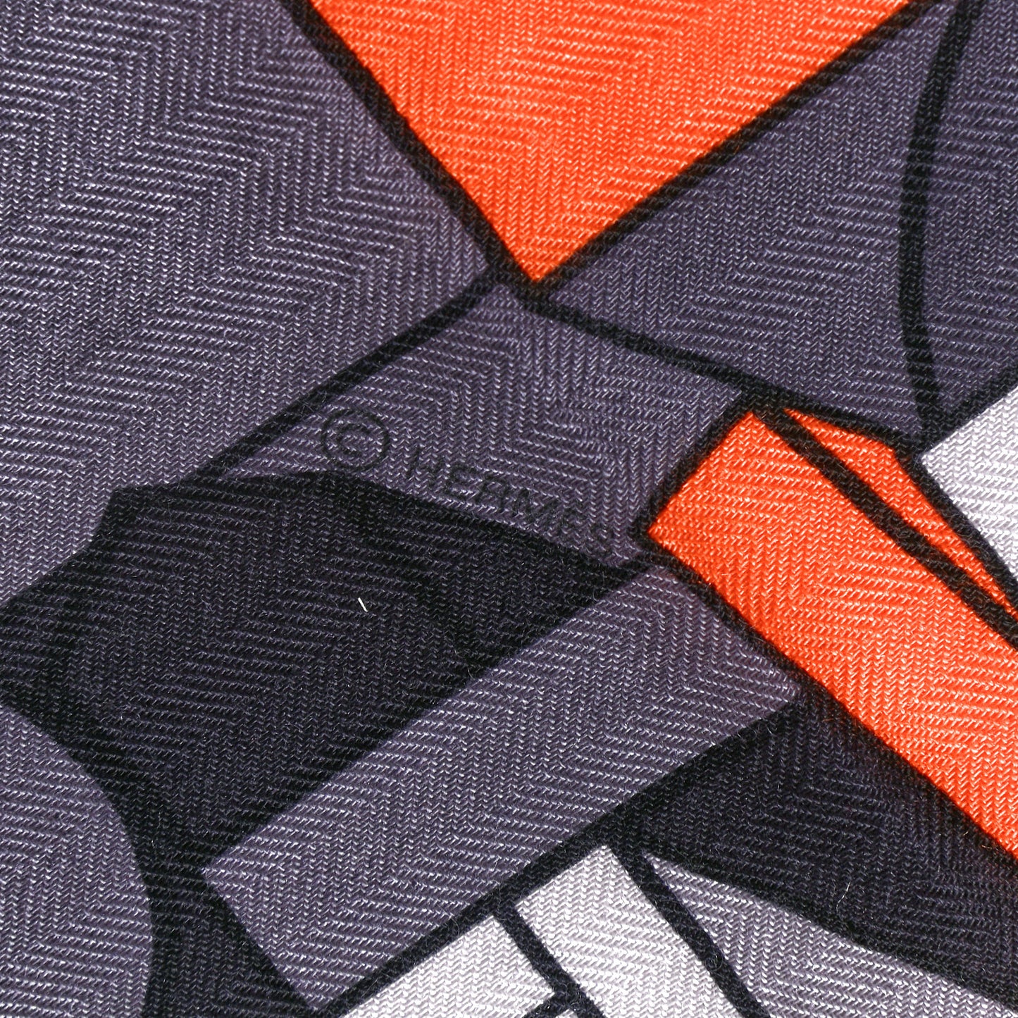 Cashmere Silk Lettres en Boite Scarf 140 Anthracite Orange Gris