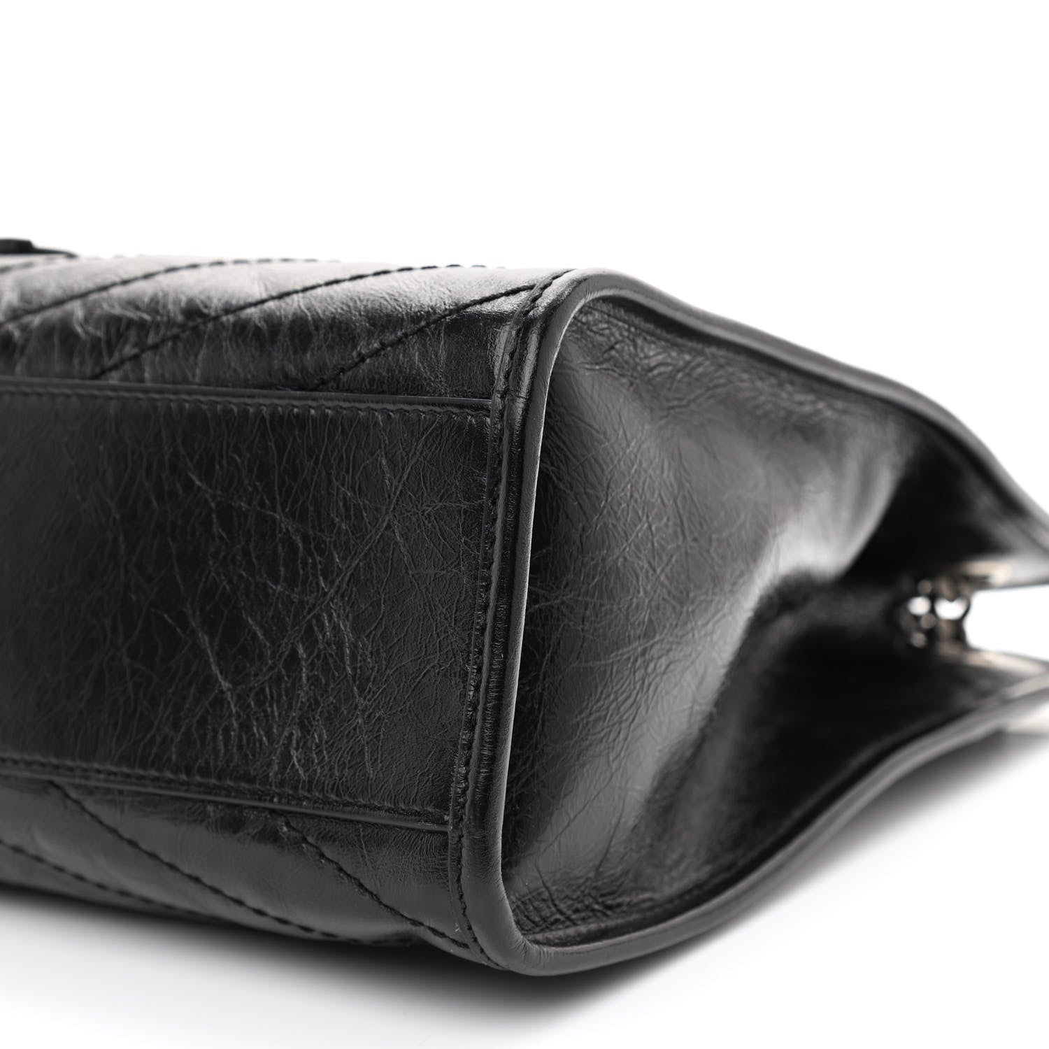 Saint Laurent Crinkled Calfskin Matelasse Monogram Medium Niki Shopper Tote Black 8 of 8