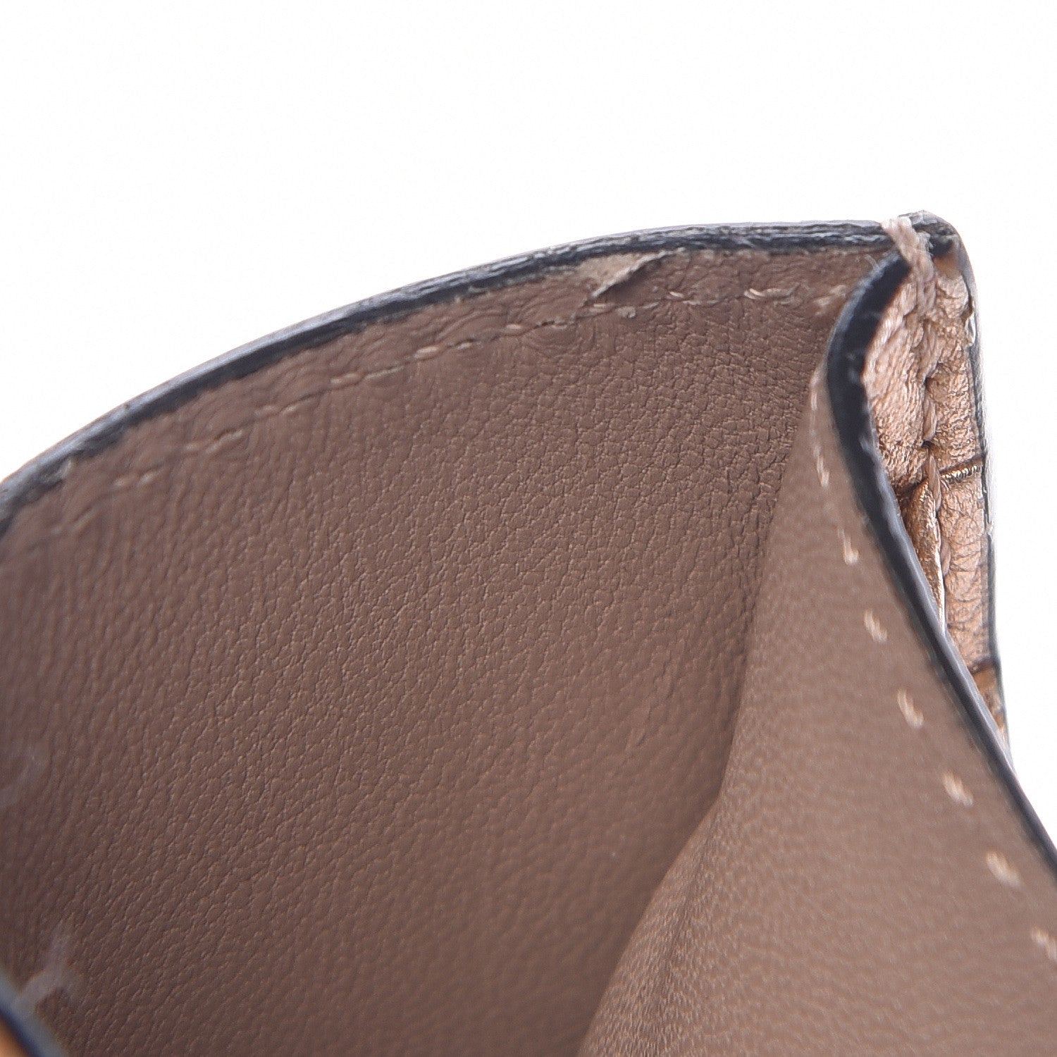Valentino Garavani Metallic Pebbled Calfskin Rockstud Card Holder Rame 6 of 8