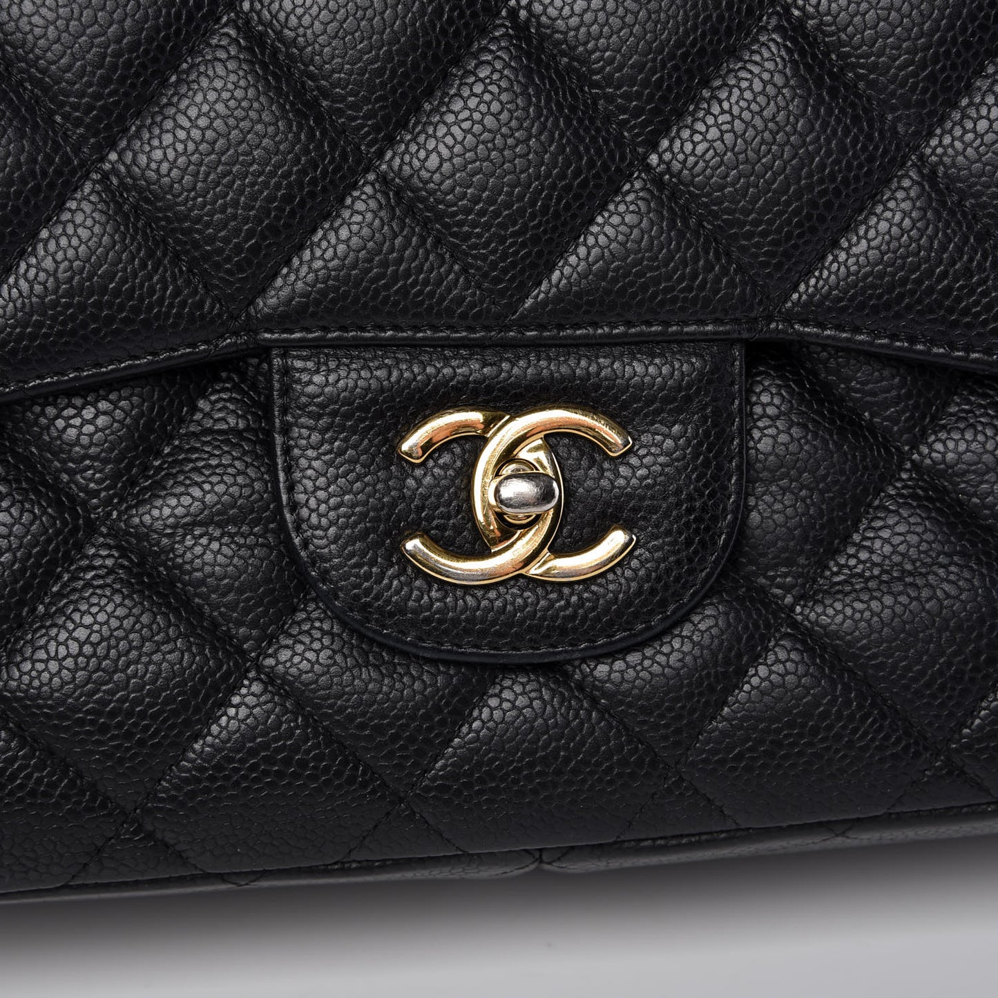 Caviar Quilted Jumbo Double Flap Black