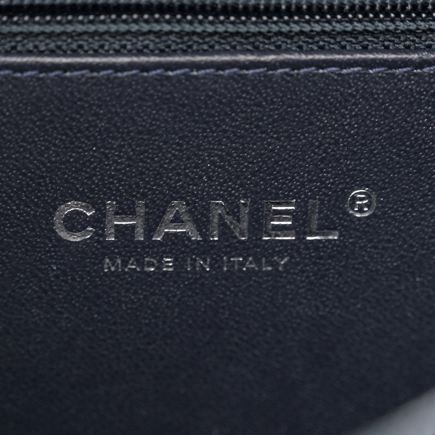 Caviar Quilted Striped Medium CC Filigree Vanity Case Navy White