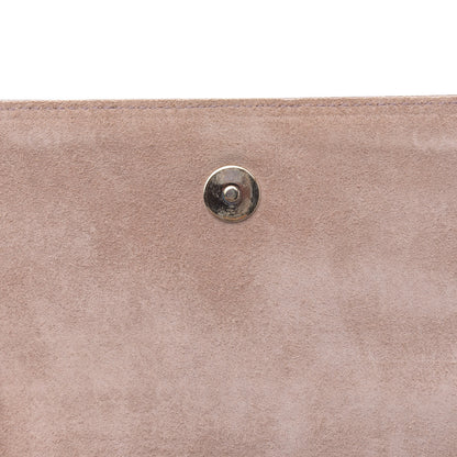 Gucci Patent Microguccissima Small Broadway Clutch Dark Cipria 9 of 9