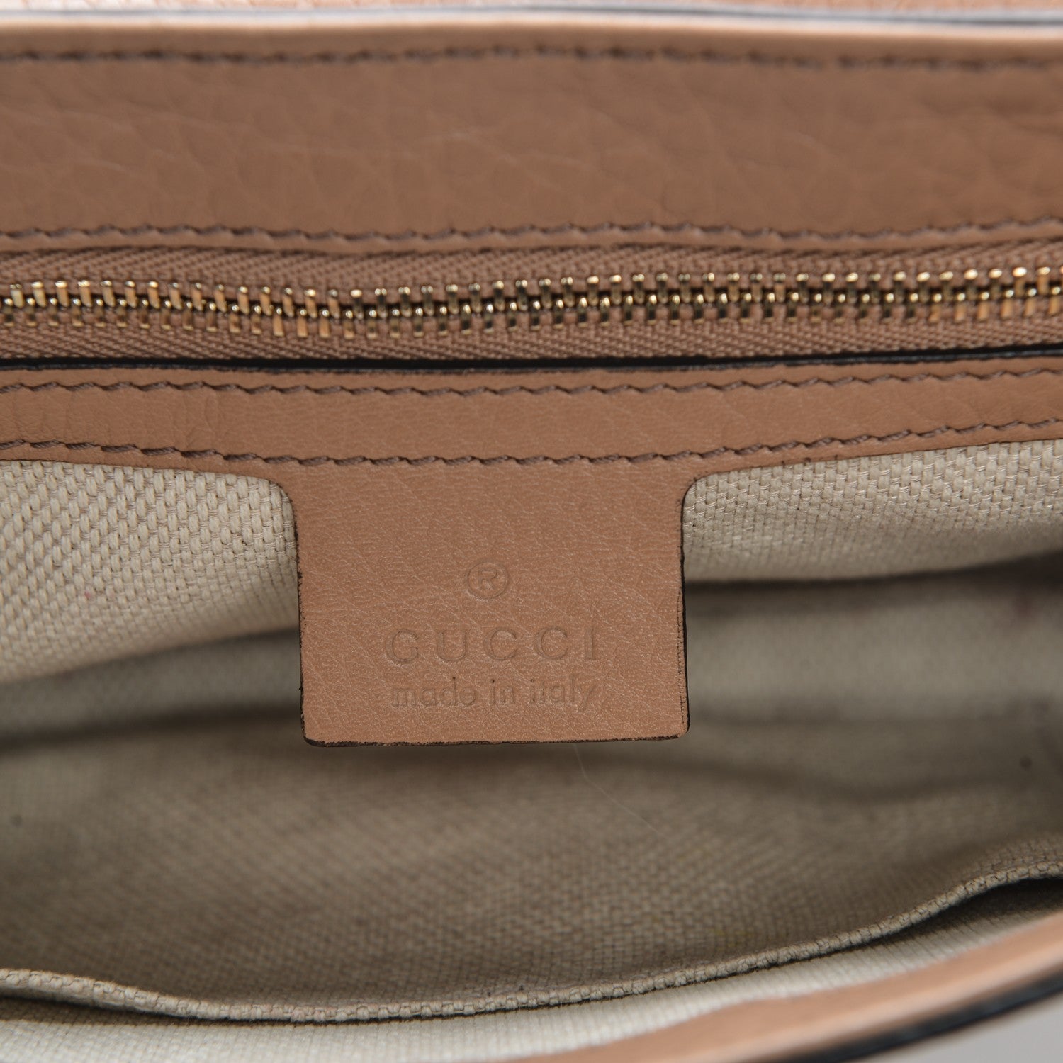 Gucci Pebbled Calfskin Medium Soho Flap Crossbody Camelia 7 of 8