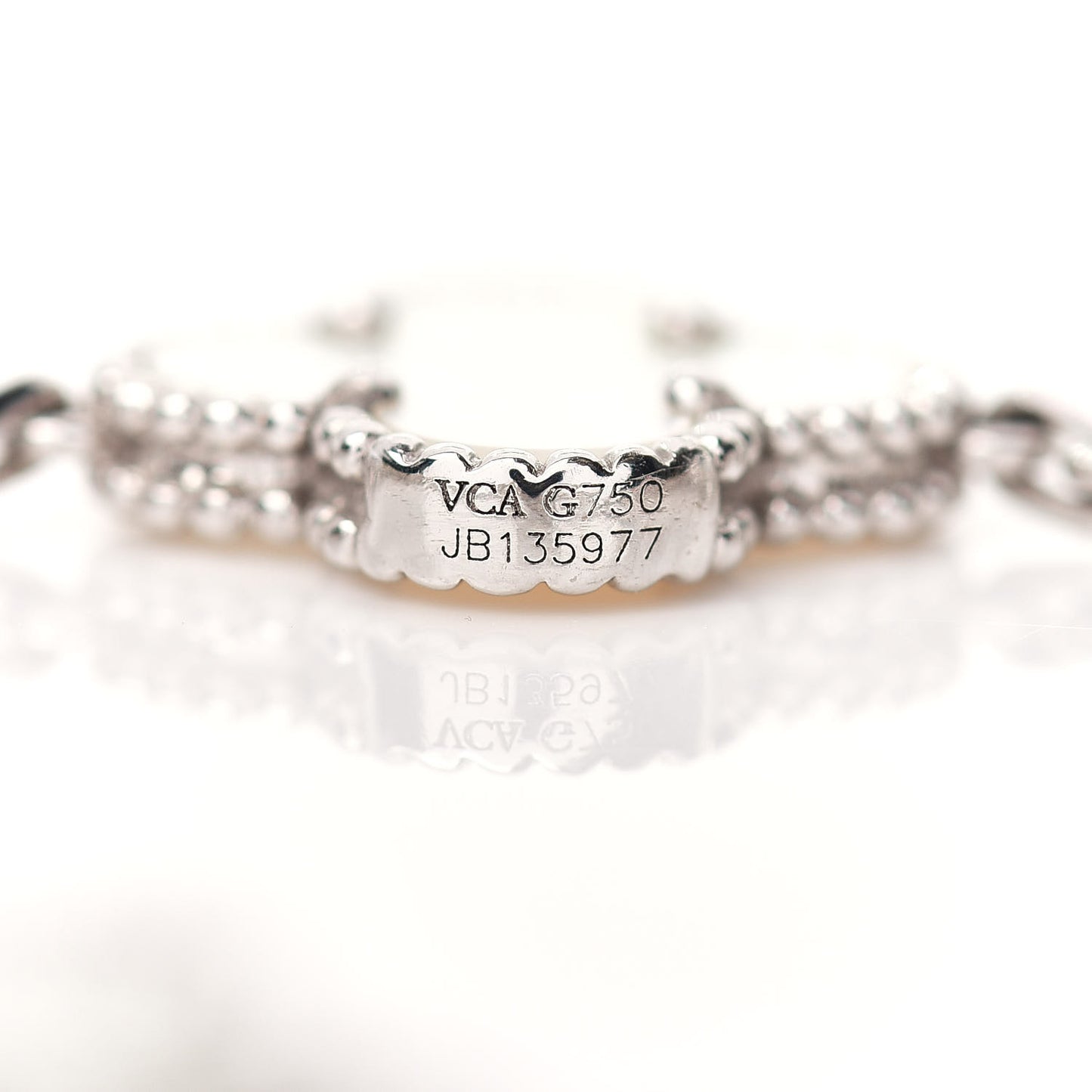 18K White Gold Mother of Pearl 5 Motifs Vintage Alhambra Bracelet