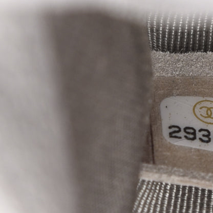 Chanel Caviar Quilted Medium Boy Flap Grey 9 of 11