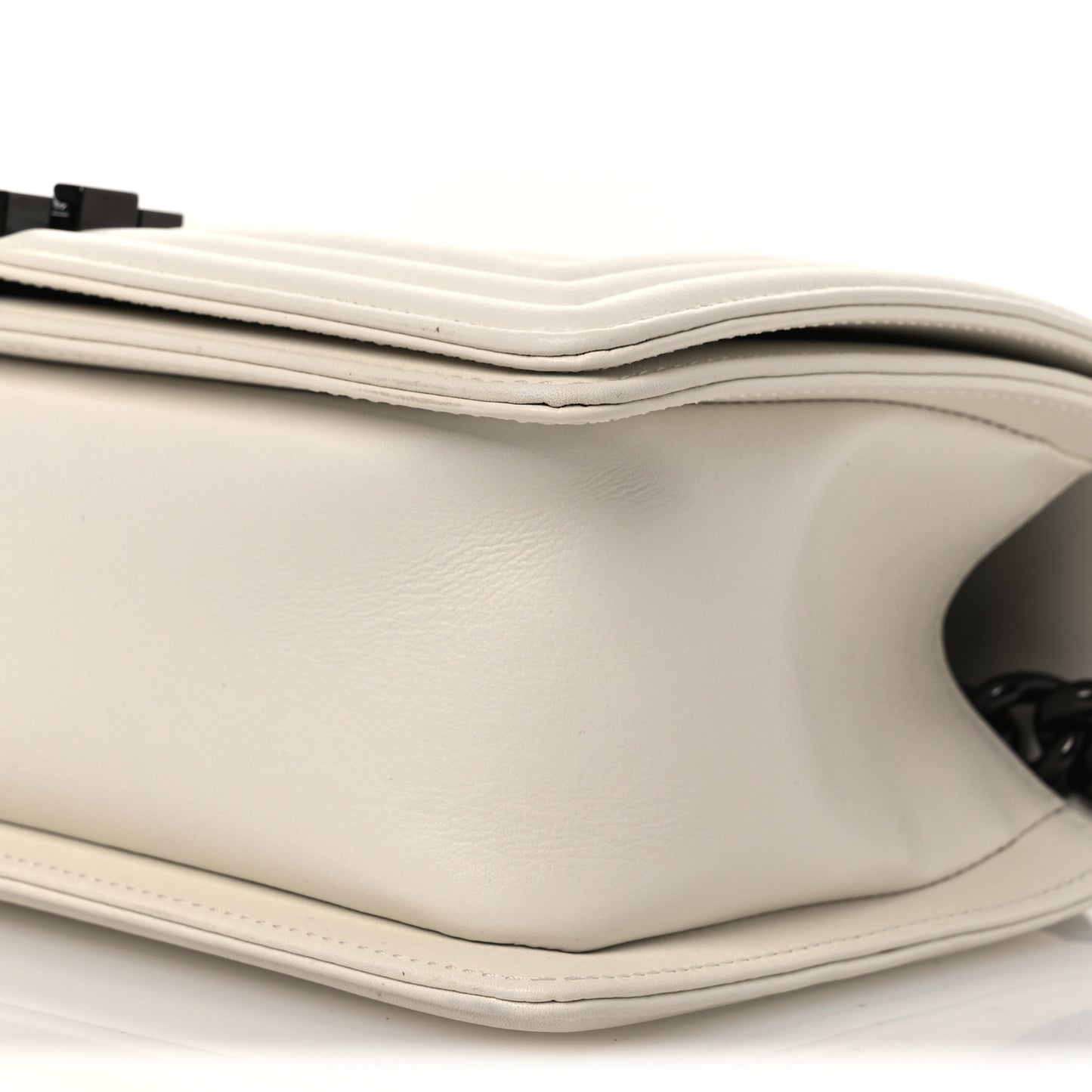 Calfskin Quilted Medium Boy Flap White