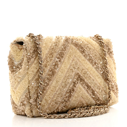 Chanel Sequins Chevron Flap Gold 3 of 13