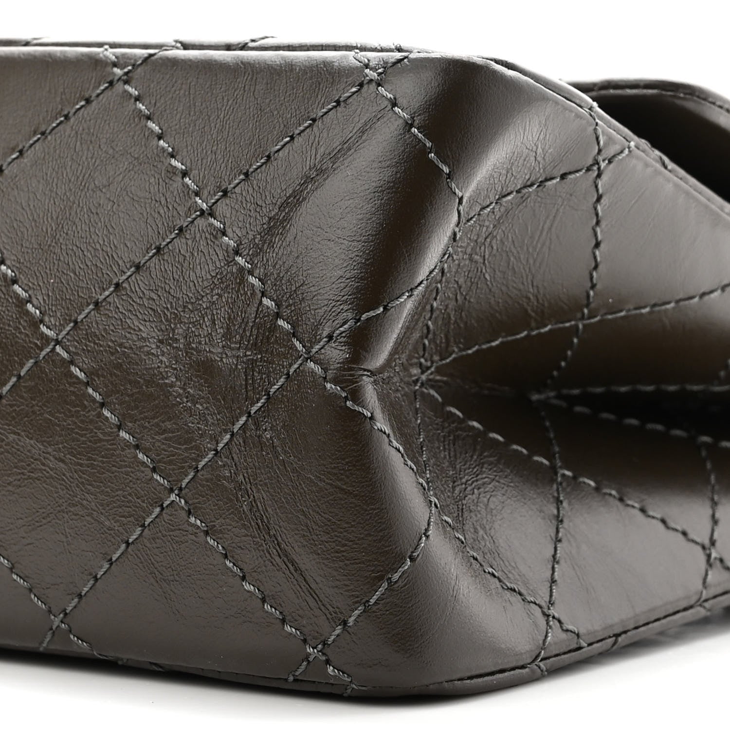 Chanel Aged Calfskin Quilted 2.55 Reissue 226 Flap Dark Khaki 10 of 10