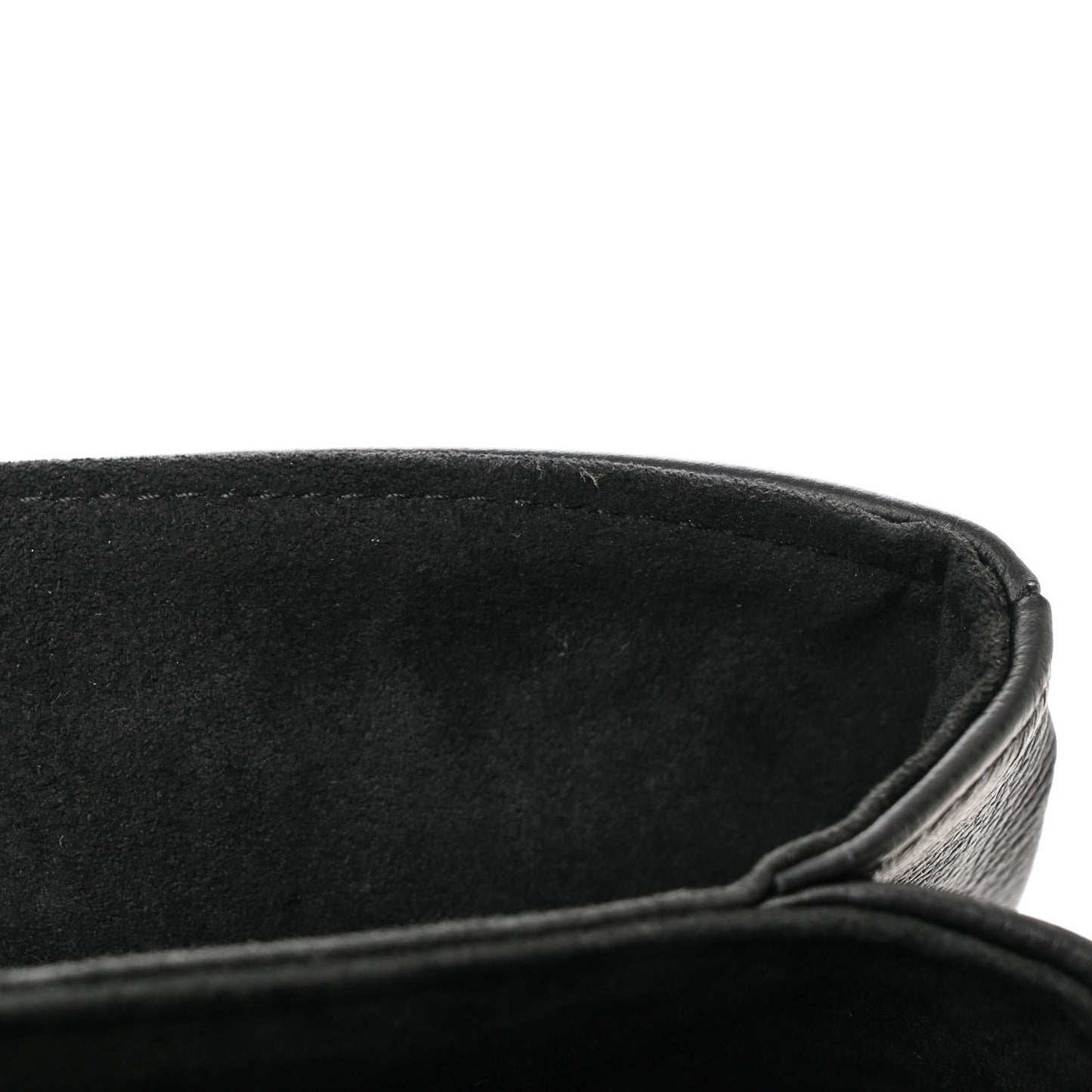 Grained Calfskin Lockme Oxford Black