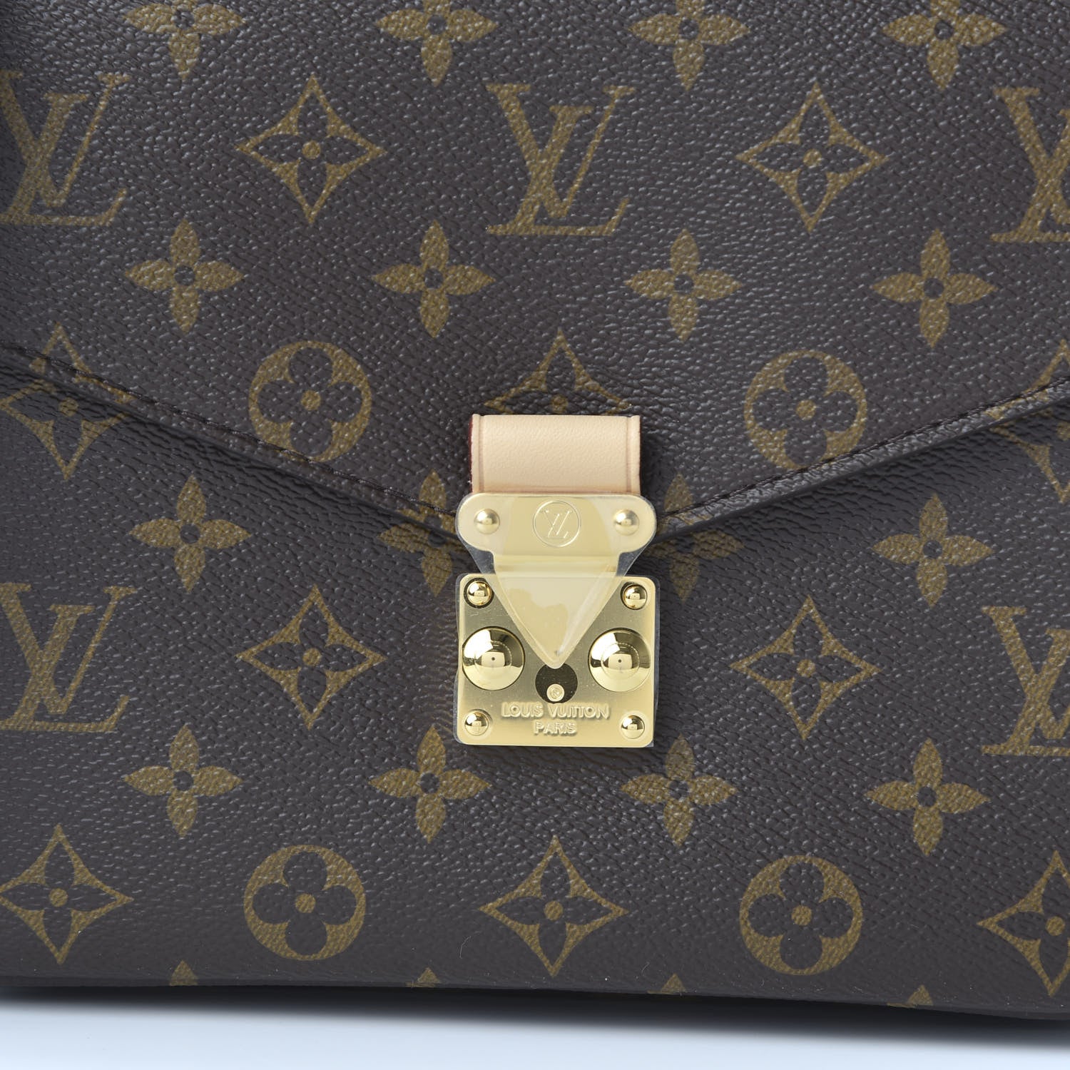 Louis Vuitton Monogram Pochette Metis 9 of 9