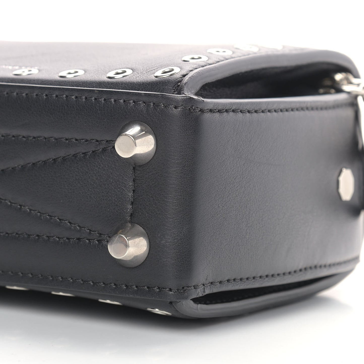 Fine Grain Goatskin Perforated Box Shoulder Bag 16 Black