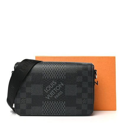 Louis Vuitton Damier Graphite 3D Studio Messenger 10 of 10