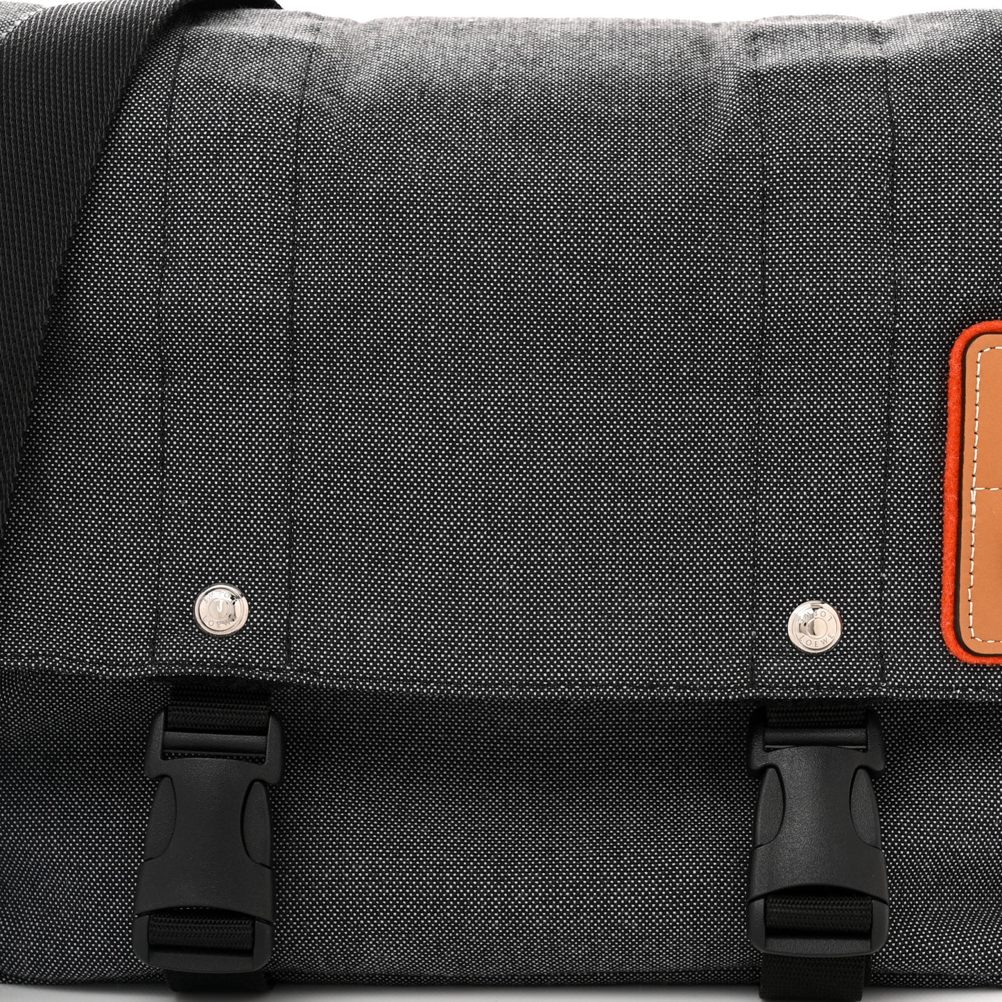 Canvas Calfskin Eye/LOEWE/Nature Messenger Bag Black Green