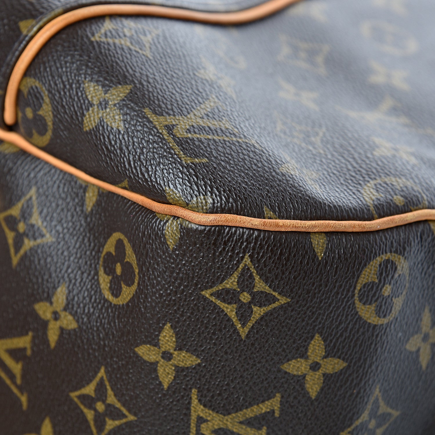 Louis Vuitton Monogram Galliera GM 9 of 15