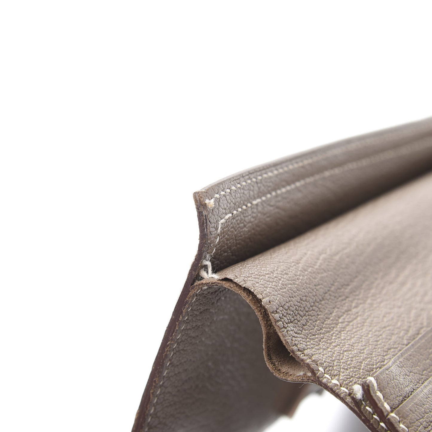 Chevre Mysore Bearn Gusset Wallet Etoupe