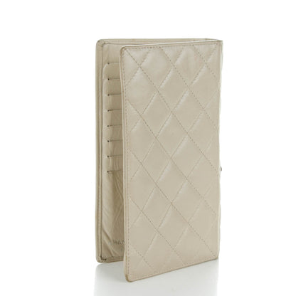 Chanel Calfskin Quilted Cambon Yen Wallet Pearl 3 of 11