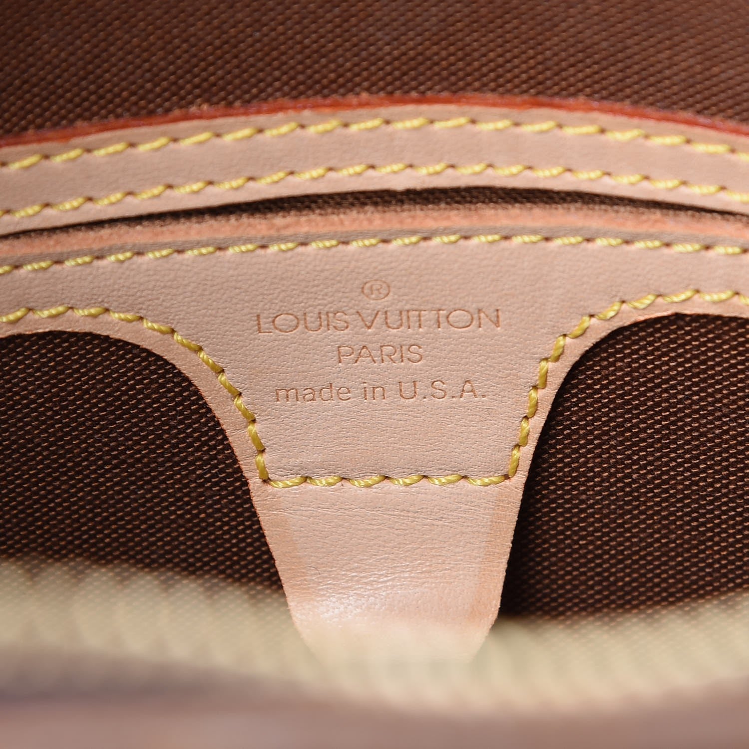 Louis Vuitton Monogram Ellipse PM 7 of 7