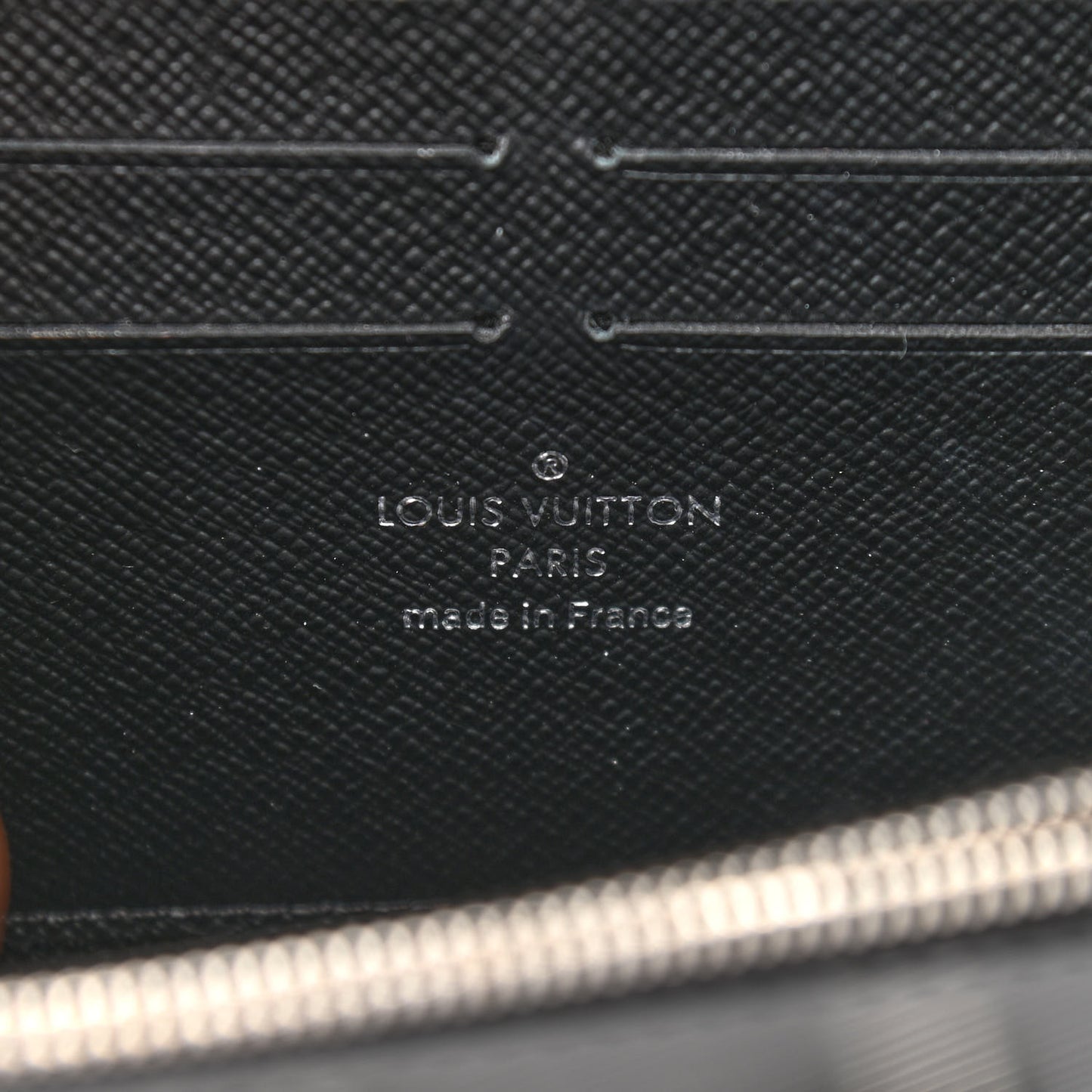 Epi Twist Chain Wallet Black