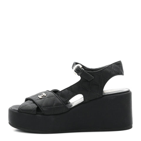 Grosgrain Quilted Crystal CC Platform Sandals 38.5 Black