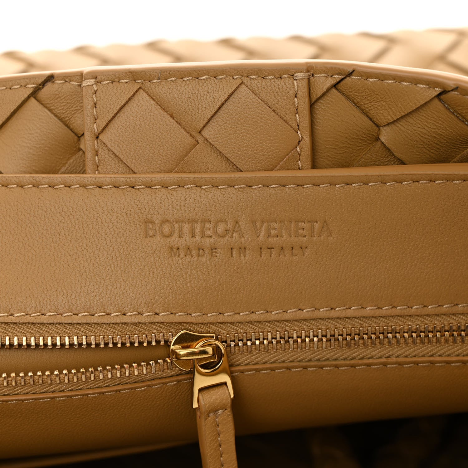 Bottega Veneta Nappa Intrecciato Medium Andiamo Shoulder Bag Dark Praline 6 of 9
