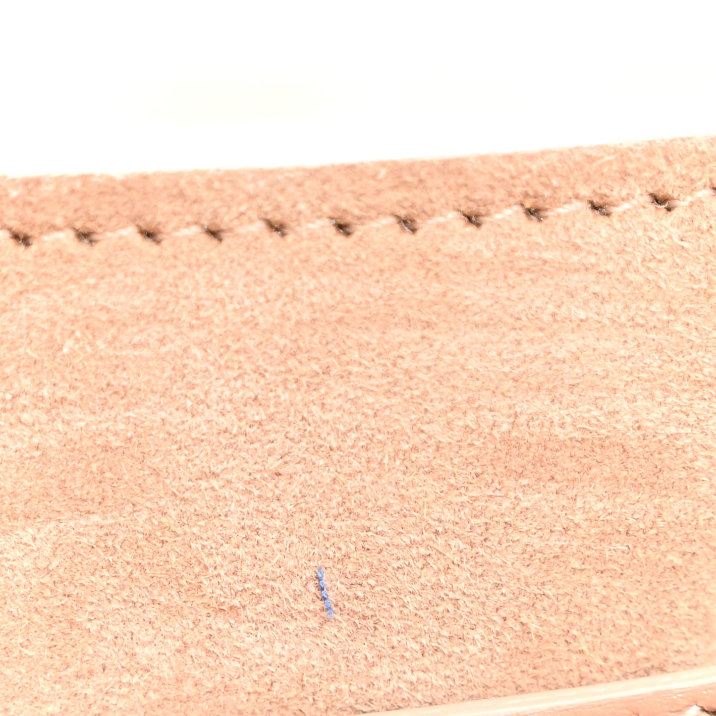 Box Calfskin East West Bobby Bag Rose Des Vents