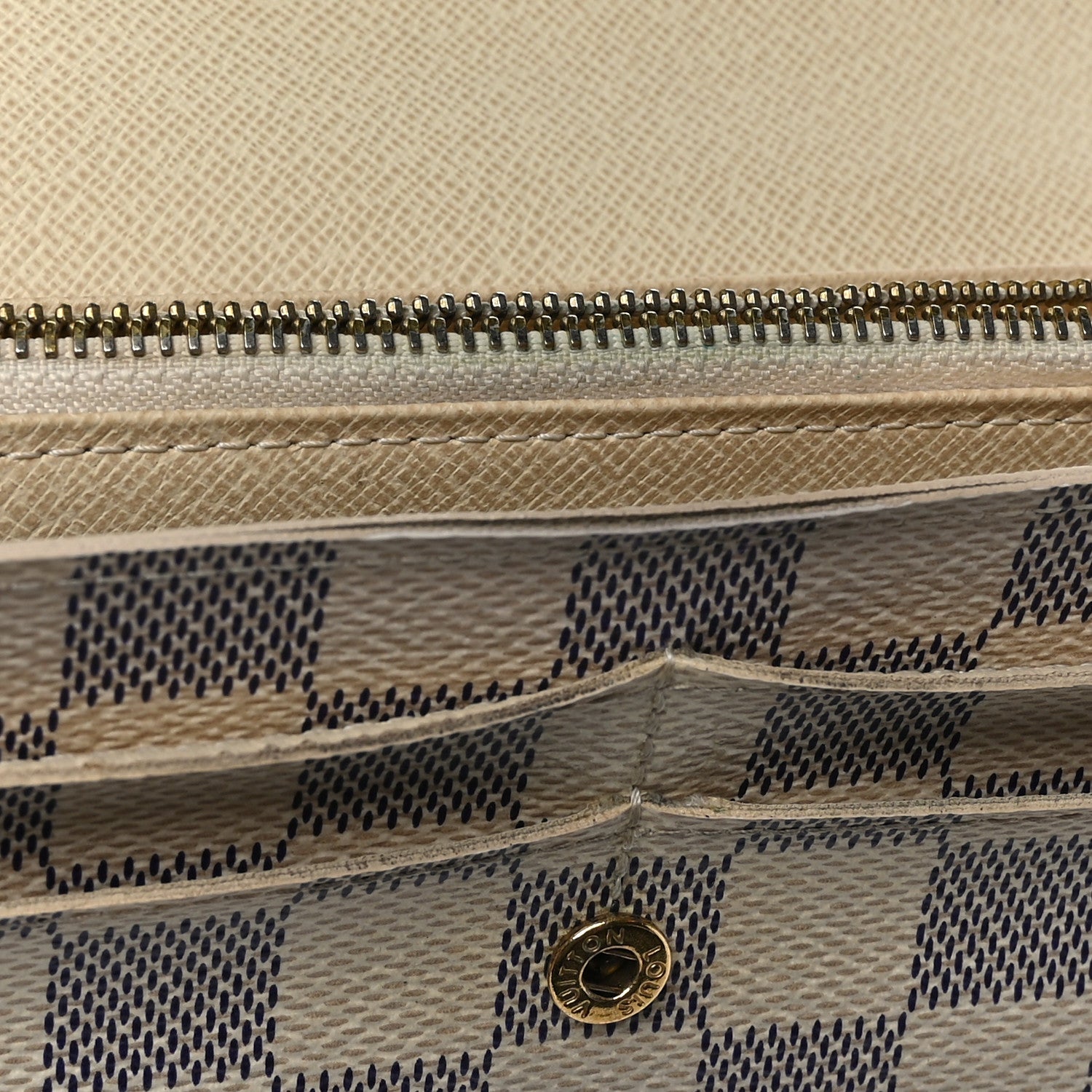 Louis Vuitton Damier Azur Sarah Wallet 8 of 10