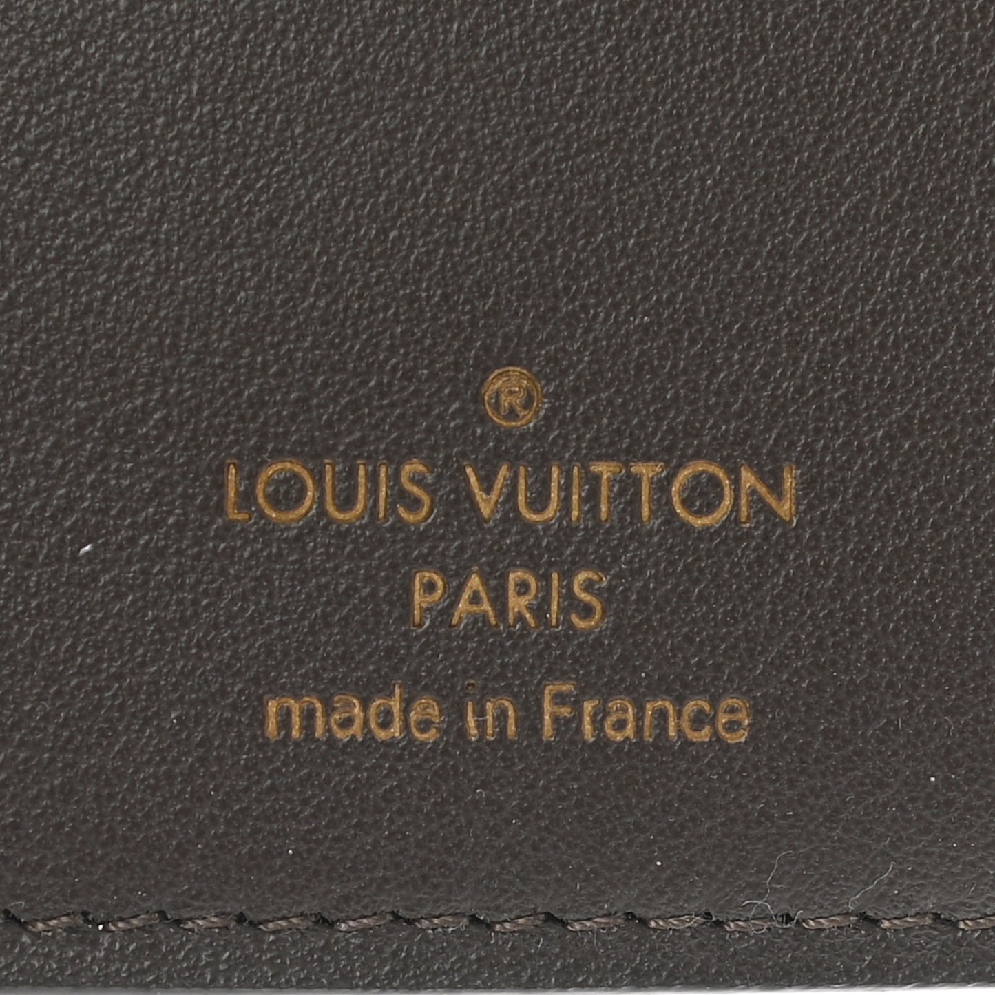 Taurillon Capucines Compact Wallet Galet