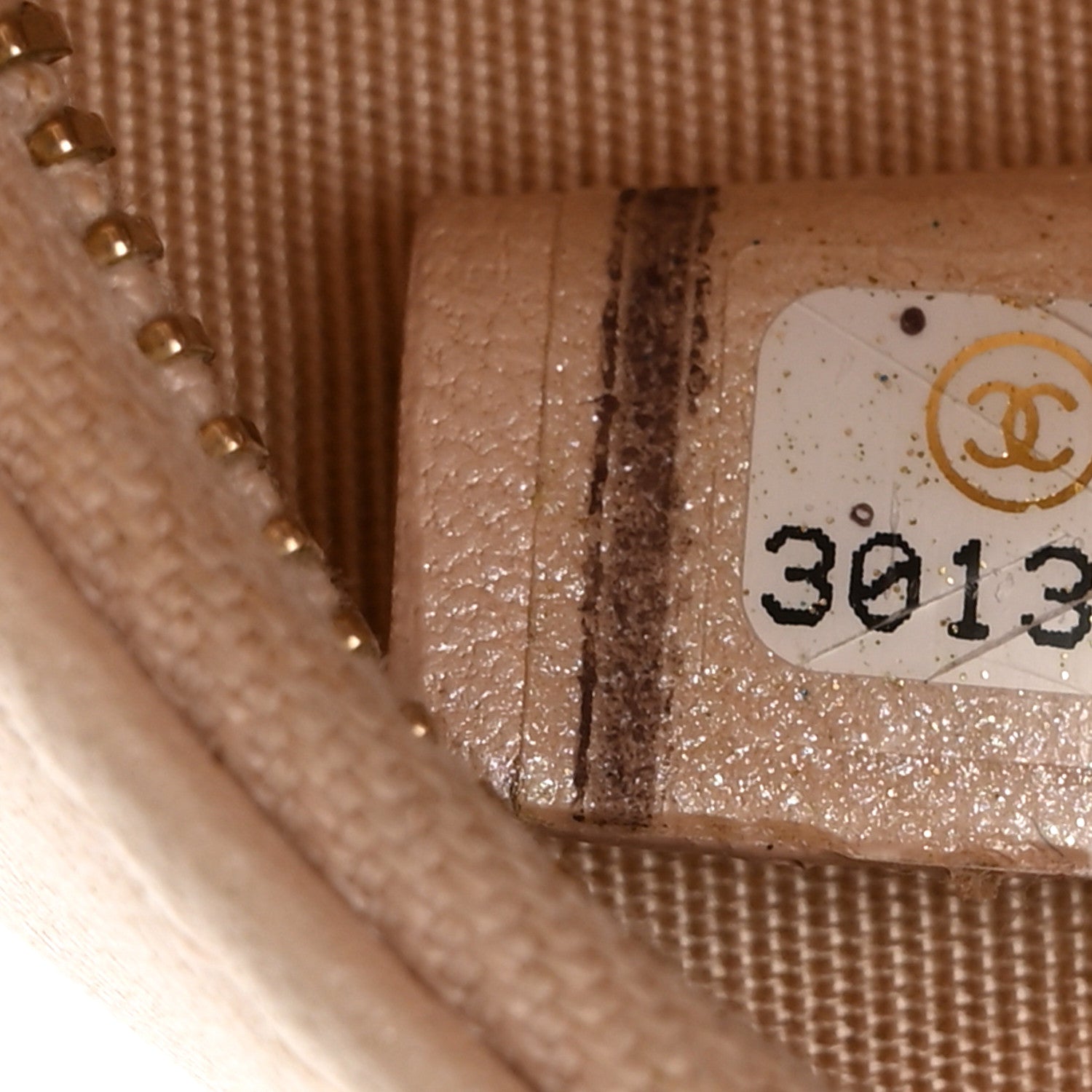 Chanel Iridescent Lambskin Quilted Pearl Round Clutch With Chain Light Beige 7 of 13