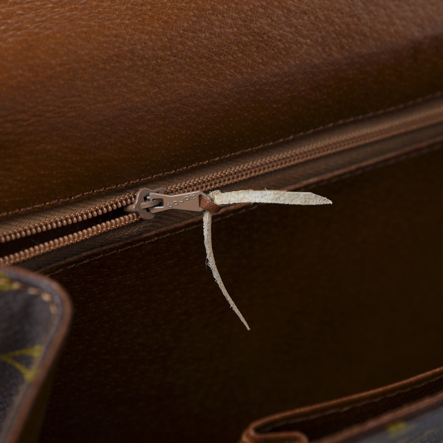 Monogram Pochette Dame 29
