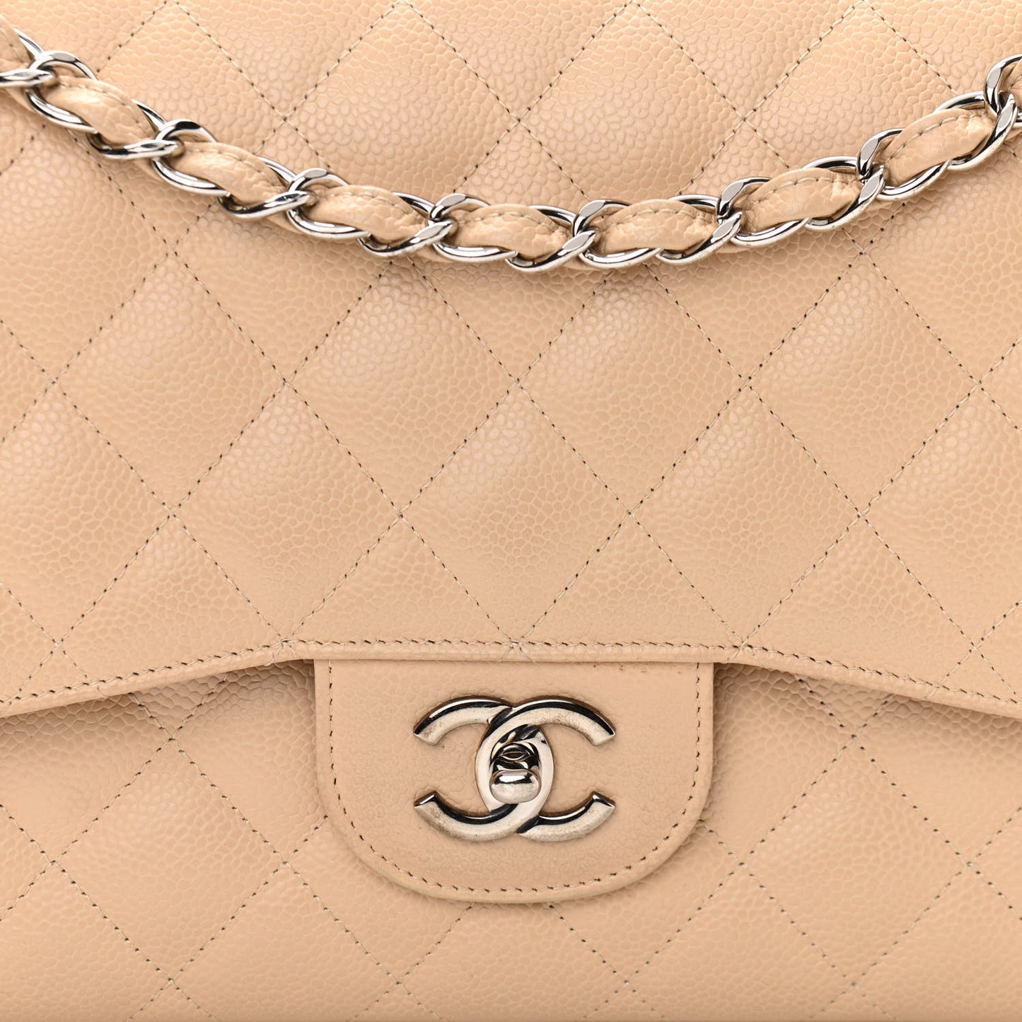 Caviar Quilted Jumbo Double Flap Beige Clair