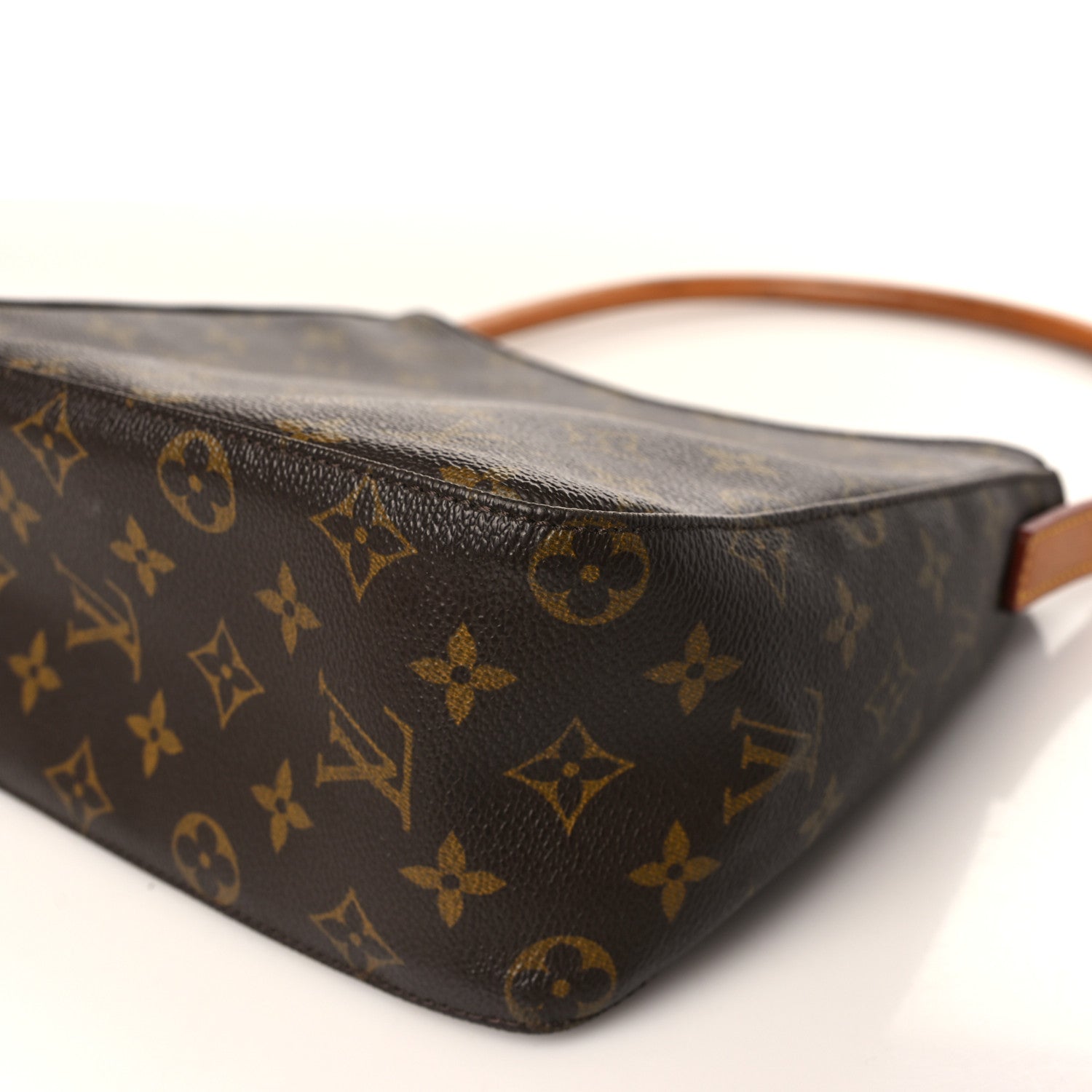 Louis Vuitton Monogram Looping MM 8 of 9