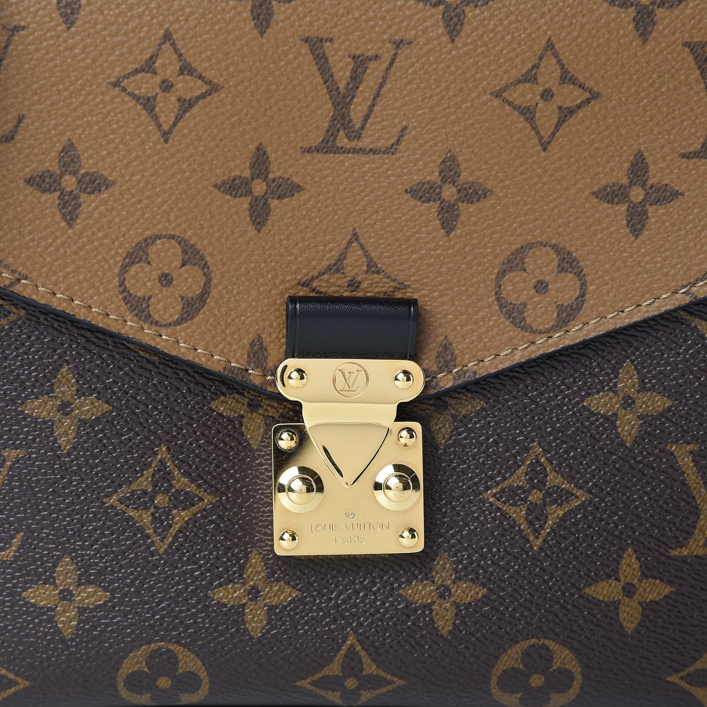 Reverse Monogram Pochette Metis
