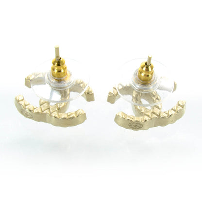 Chanel Quilted CC Earrings Gold 2 of 4