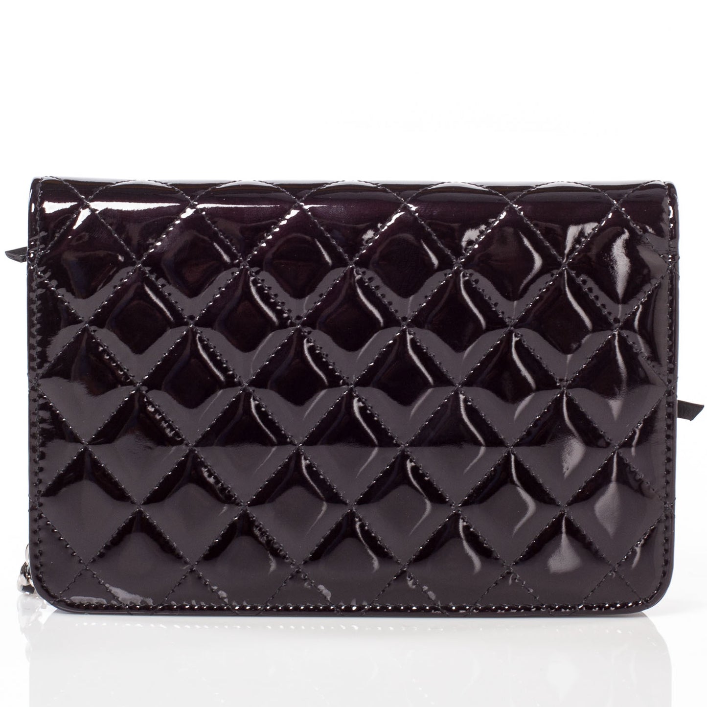 Patent Quilted Wallet On Chain Black